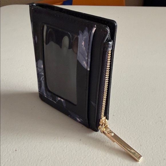 Beautiful Kate Spade Storybook lining Black, Blue and White rose leather Wallet - Picture 2 of 7